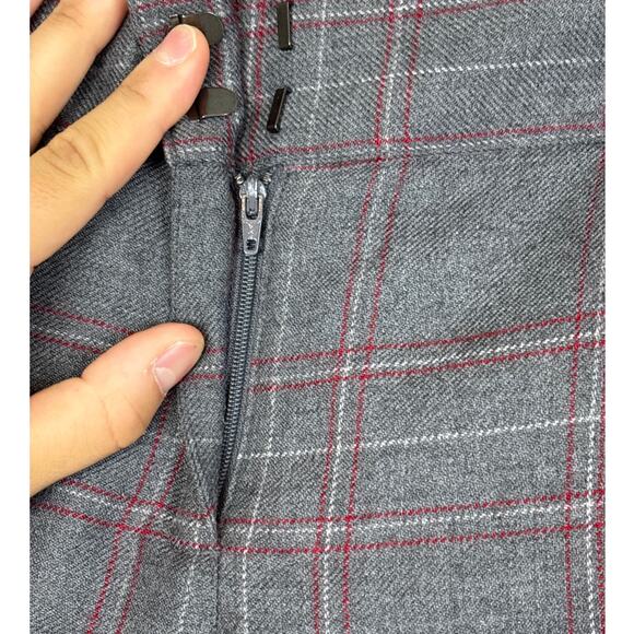 Talbots Women’s 10 Gray Red Plaid Zip Lined Wool Blend Straight Wide Leg Pants - Picture 4 of 5